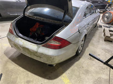 Load image into Gallery viewer, ALTERNATOR E500 E320 CL500 SLR 2002 02 03 04 05 06 - 1324292
