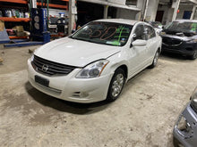 Load image into Gallery viewer, DASH PANEL Nissan Altima 2010 10 2011 11 - 1322953
