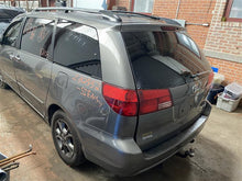 Load image into Gallery viewer, STEERING WHEEL Toyota Sienna 2004 04 - 1324831
