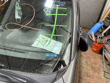 Load image into Gallery viewer, AIR CLEANER BOX ES330 RX330 Camry Sienna Solara 2004-2008 - 1324778
