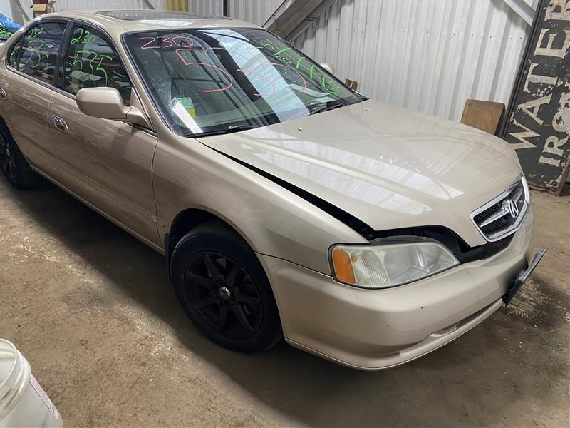 FENDER Acura TL 1999 99 2000 00 2001 01 3.2L V6 Right - 1323584