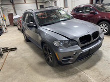 Load image into Gallery viewer, CENTER PILLAR CUT BMW X5 X5M 07 08 09 10 11 12 13 Right - 1324426
