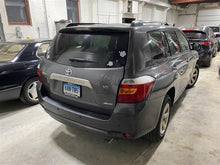 Load image into Gallery viewer, CROSSMEMBER / K-FRAME Highlander Rx300 99 01 02 - 08 09 - 1323263
