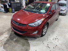 Load image into Gallery viewer, FUEL PUMP Hyundai Elantra 11 12 13 14 15 16 - 1324470
