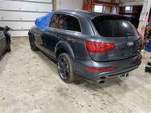 Load image into Gallery viewer, GLOVE BOX DOOR Audi Q7 2014 14 - 1325390
