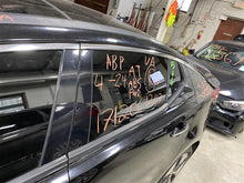Load image into Gallery viewer, SUNROOF ASSEMBLY Kia Optima 11 12 13 14 15 16 - 1325985
