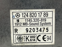 Load image into Gallery viewer, Radio  MERCEDES E-CLASS 1995 - NW7439
