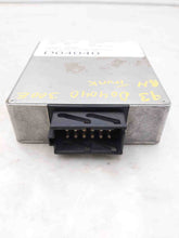 Load image into Gallery viewer, Radio  MERCEDES 300E 1993 - NW7501
