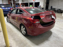 Load image into Gallery viewer, STEERING WHEEL Hyundai Elantra 2013 13 - 1327791
