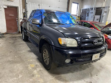 Load image into Gallery viewer, RADIATOR Toyota Tundra 2000 00 2001 01 2002 02 03 04 - 1328158
