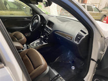 Load image into Gallery viewer, INDEPENDENT REAR SUSPENSION Audi Q5 SQ5 13 14 15 16 17 Right - 1329321
