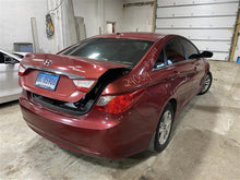 Load image into Gallery viewer, INDEPENDENT REAR SUSPENSION Hyundai Sonata 11 12 13 14 Right - 1328837

