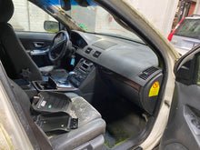 Load image into Gallery viewer, AC CONDENSER Volvo XC90 2003 03 2004 04 2005 05 - 1329386
