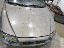 Load image into Gallery viewer, Fuel Filler Door Volvo S80 2001 01 - 1329478
