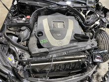 Load image into Gallery viewer, GLOVE BOX DOOR Mercedes-Benz C300 C350 2012 12 - 1329650
