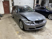 Load image into Gallery viewer, FRONT SPINDLE BMW 330xi 328xi 325xi 335xi 2006 06 07 08 09 10 11 Left - 1331777
