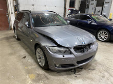 Load image into Gallery viewer, REAR QUARTER GLASS BMW 325ci 325i 328i 06 07 08 09 10 11 12 Left - 1331784
