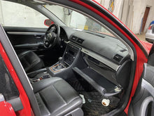 Load image into Gallery viewer, 2008 Audi A4 Floor Shifter - 1331260
