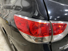 Load image into Gallery viewer, CENTER PILLAR CUT Nissan Pathfinder 14 15 16 17 Right - 1330819
