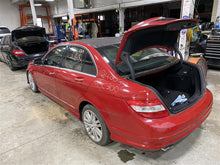 Load image into Gallery viewer, FRONT SPINDLE KNUCKLE C230 C250 C300 C350 C63 E250D E300 08-15 AWD Right - 1329792
