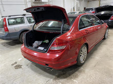 Load image into Gallery viewer, PLASTIC ENGINE COVER Mercedes-Benz C300 C350 2009 09 - 1329762
