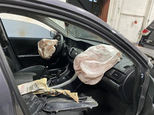 Load image into Gallery viewer, WINDSHIELD WIPER TRANSMISSION Honda Accord 13 14 15 16 - 1330951
