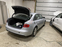 Load image into Gallery viewer, PLASTIC ENGINE COVER Audi A4 2013 13 - 1331383
