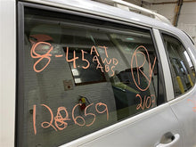 Load image into Gallery viewer, FRONT SPINDLE Cayenne 2003 03 04 05 06 07 08 09 10 Right - 1332216
