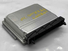Load image into Gallery viewer, ECU ECM COMPUTER Volvo S70 V70 C70 S80 1999 99 - NW39154
