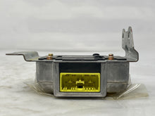 Load image into Gallery viewer, AIR BAG COMPUTER TOYOTA CAMRY ES300 1997 - NW38109
