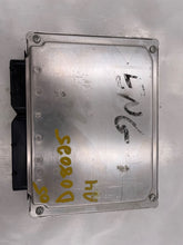 Load image into Gallery viewer, ECU ECM COMPUTER Audi A4 2005 05 2006 06 1.8L - NW58759
