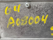 Load image into Gallery viewer, ECU ECM COMPUTER Saab 9-5 2004 04 - NW62111
