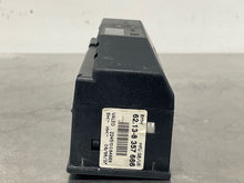 Load image into Gallery viewer, Info-Gps Screen  BMW 323I 1998 - NW104786
