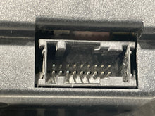 Load image into Gallery viewer, Info-Gps Screen  BMW 323I 1998 - NW104786
