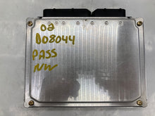 Load image into Gallery viewer, ECU ECM COMPUTER Volkswagen Passat 2002 02 6 Cylinder - NW62850
