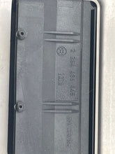 Load image into Gallery viewer, ECU ECM COMPUTER Audi A6 Passat 1999 99 00 01 2.8 - NW62793
