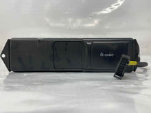 Load image into Gallery viewer, CD Changer Beetle Jetta Golf 96 97 98 99 00 01 02 03 04 - NW140141
