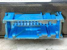 Load image into Gallery viewer, CRUISE CONTROL COMPUTER BMw 525i 740i M5 1995 95 - 03 - NW30176
