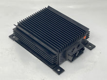 Load image into Gallery viewer, Radio  MERCEDES 300E 1991 - NW7504
