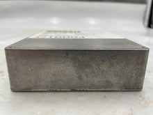 Load image into Gallery viewer, Radio  MERCEDES E-CLASS 1995 - NW7440
