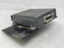 Load image into Gallery viewer, Radio Chevrolet Cavalier 2005 - NW134575
