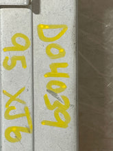 Load image into Gallery viewer, TEMPERATURE CONTROL MODULE JAGUAR XJ12 XJ6 95 - 97 - NW33246
