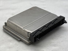Load image into Gallery viewer, ECU ECM COMPUTER Volvo S60 V70 S80 2000 00 2001 01 - NW63093
