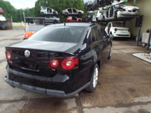Load image into Gallery viewer, RADIATOR Jetta Rabbit 2005 05 2006 06 2007 07 08 09 10 - MRK376282
