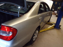 Load image into Gallery viewer, WHEEL Camry 2002 02 2003 03 2004 04 05 06 15x6.5 Steel - MRK443591
