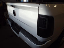 Load image into Gallery viewer, Engine Motor  DODGE 1500 PICKUP 2015 - MRK444365
