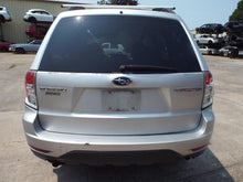 Load image into Gallery viewer, FRONT SPINDLE Subaru Impreza Forester 2008 08 2009 09 2010 10 2011 11 Right - MRK455813
