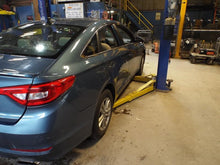 Load image into Gallery viewer, SPEEDOMETER CLUSTER Sonata Sonata Hybrid 2016 16 2017 17 - MRK461274
