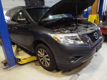 Load image into Gallery viewer, OUTER TAIL LIGHT LAMP Nissan Pathfinder 13 14 15 16 Right - MRK461384
