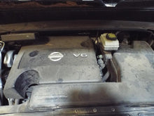Load image into Gallery viewer, OUTER TAIL LIGHT LAMP Nissan Pathfinder 13 14 15 16 Right - MRK461384
